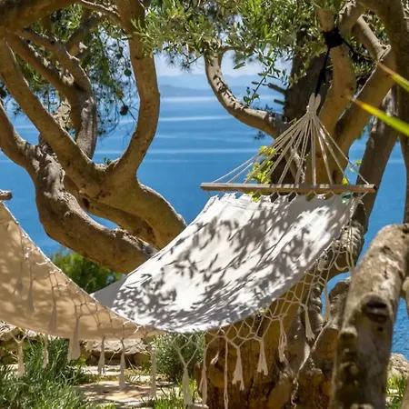 Teha -idylic Location & View In Park Forest ספליט